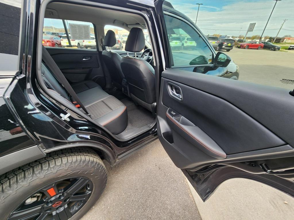 used 2025 Nissan Rogue car, priced at $27,999