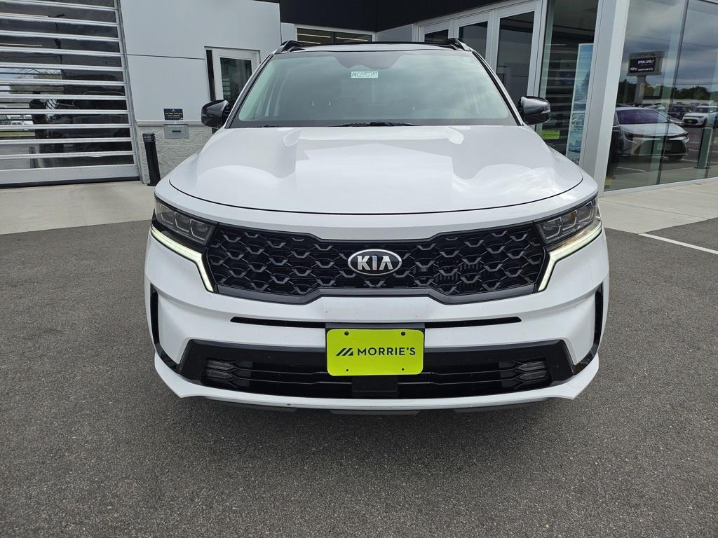 used 2021 Kia Sorento car, priced at $23,372