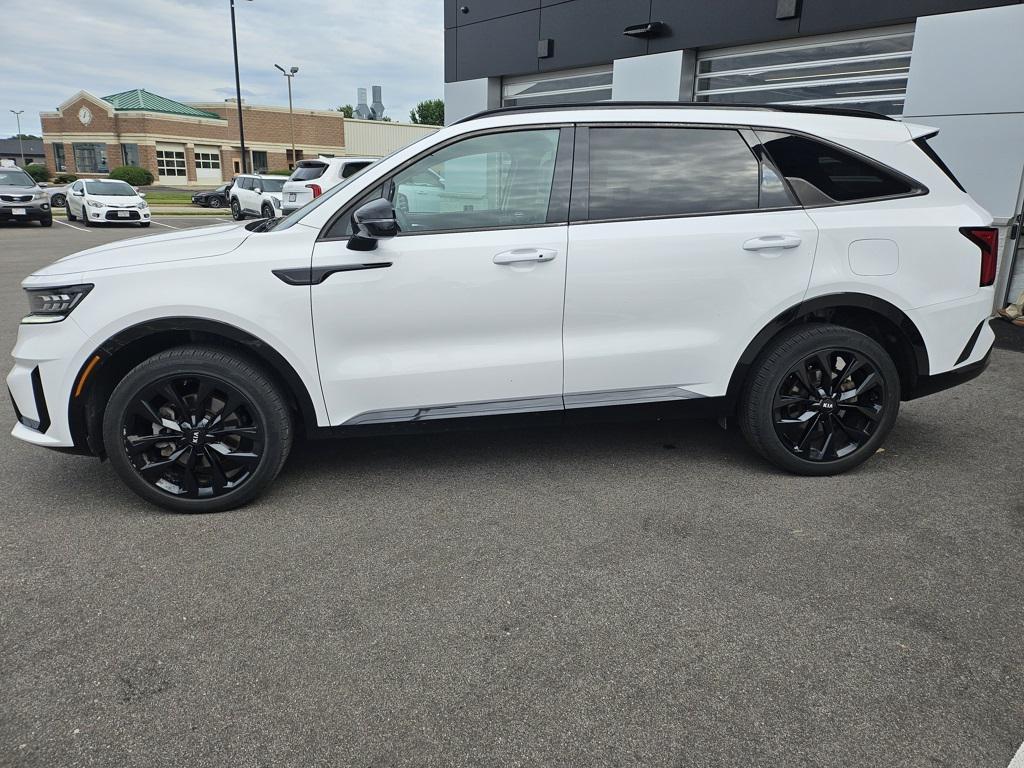 used 2021 Kia Sorento car, priced at $23,372