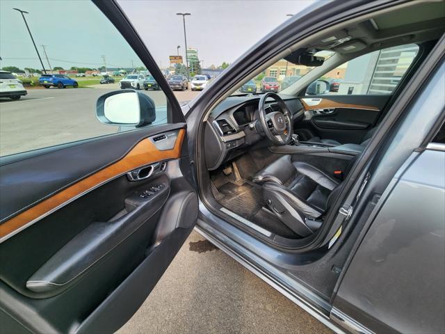 used 2017 Volvo XC90 car