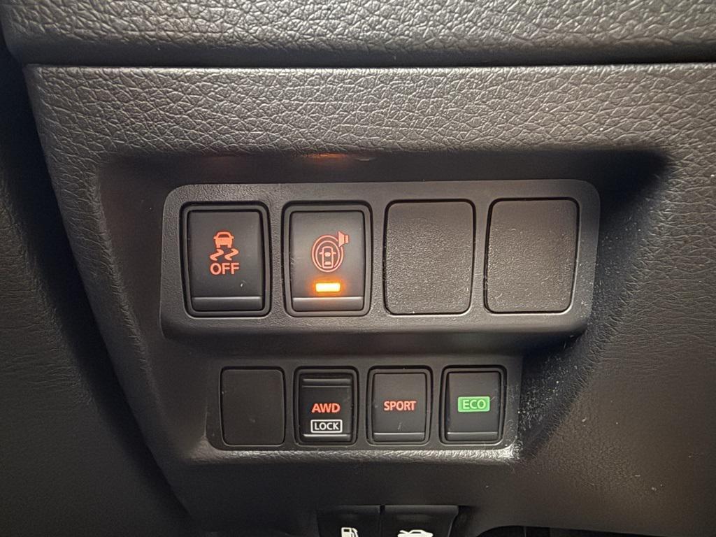 used 2017 Nissan Rogue car, priced at $12,365