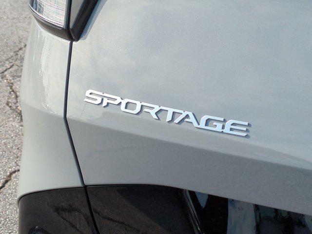 new 2025 Kia Sportage car, priced at $33,976