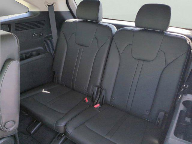 used 2022 Kia Sorento car, priced at $29,895