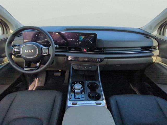 new 2026 Kia Carnival Hybrid car, priced at $46,765