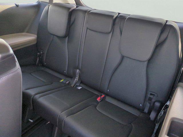 new 2026 Kia Carnival Hybrid car, priced at $46,765