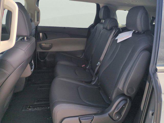 new 2026 Kia Carnival Hybrid car, priced at $46,765