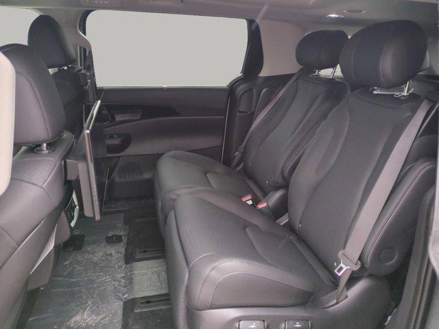 new 2025 Kia Carnival Hybrid car, priced at $53,174