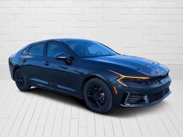 new 2025 Kia K5 car, priced at $26,308
