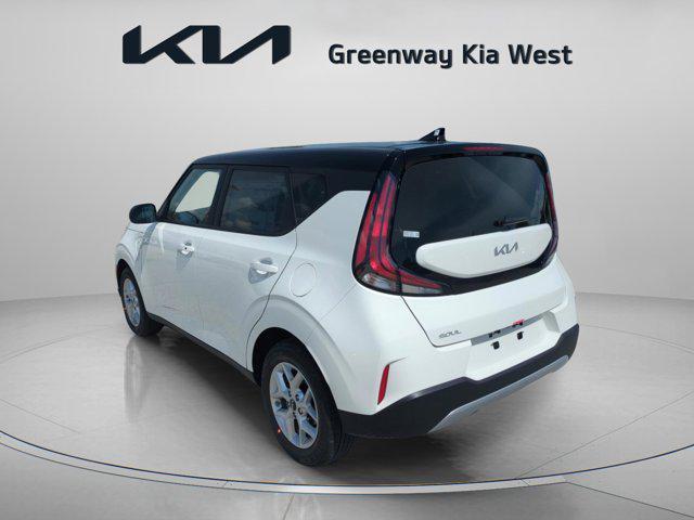 new 2025 Kia Soul car, priced at $22,088