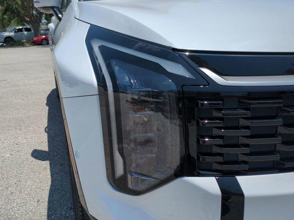 new 2026 Kia Sportage car, priced at $35,740