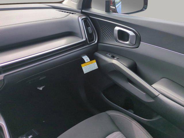 new 2025 Kia Sorento car, priced at $31,455