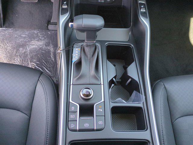 new 2025 Kia Sorento car, priced at $34,352