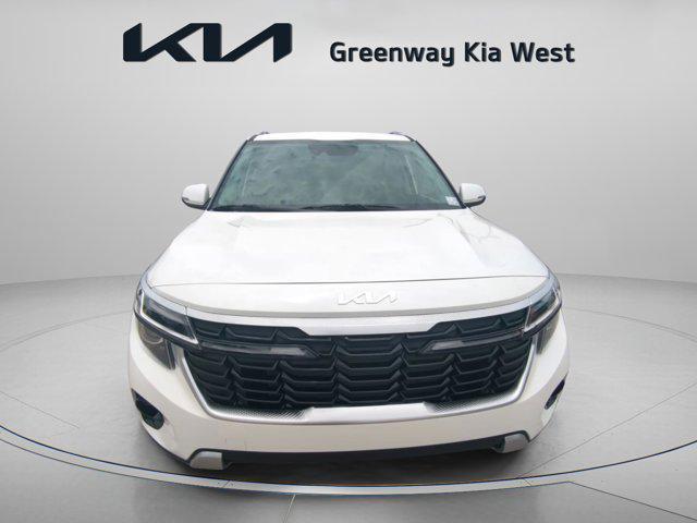 new 2025 Kia Seltos car, priced at $25,952