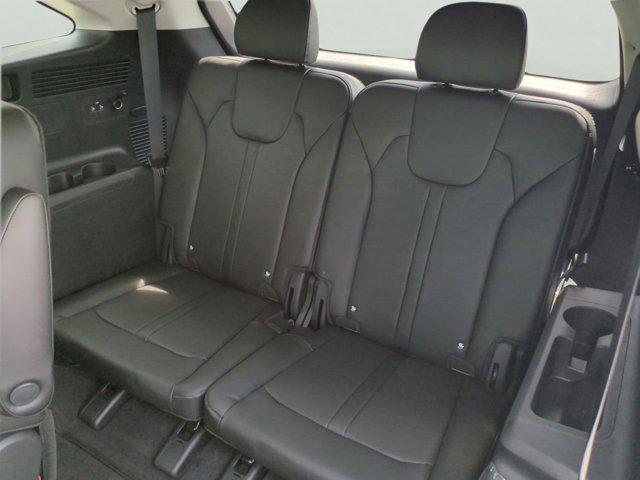 new 2025 Kia Sorento car, priced at $38,568