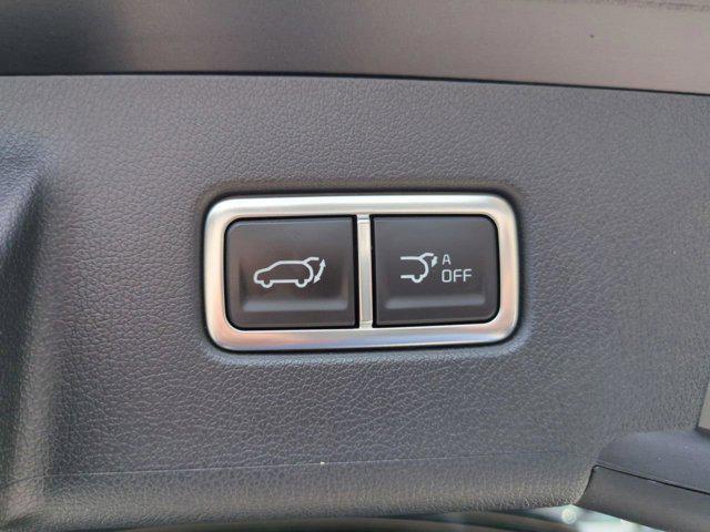 new 2025 Kia Sorento car, priced at $38,568