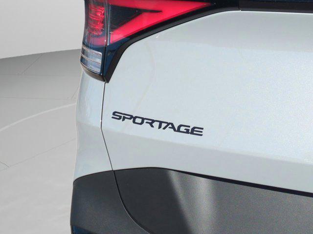 new 2025 Kia Sportage car, priced at $31,478