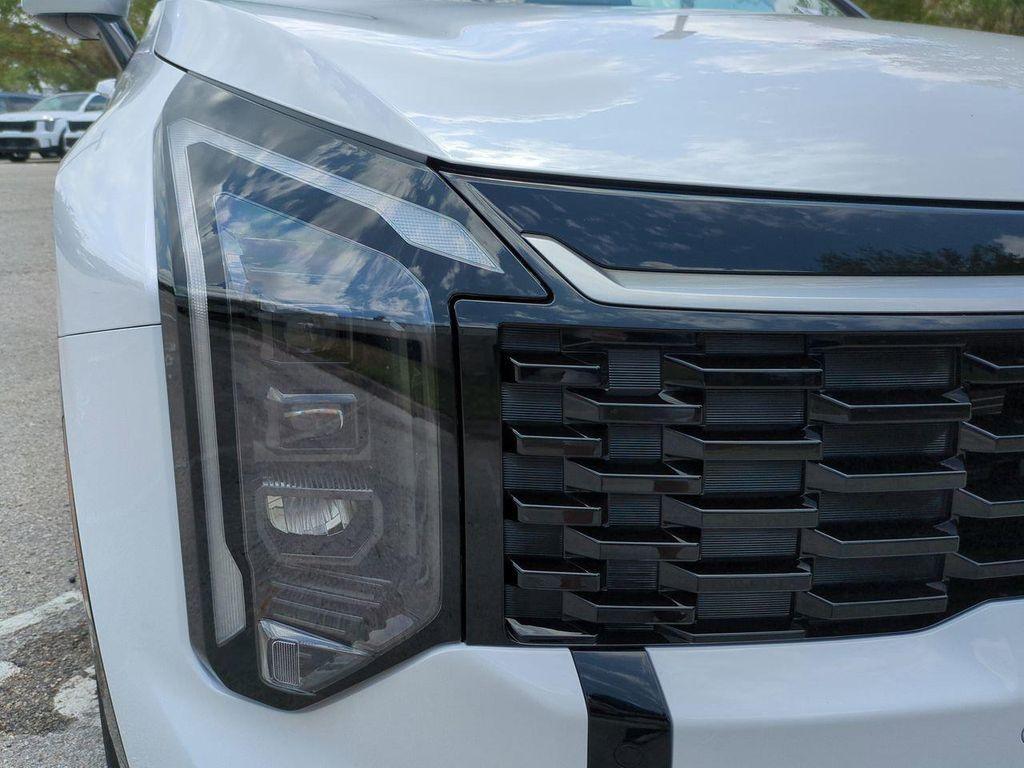 new 2026 Kia Sportage car, priced at $33,880