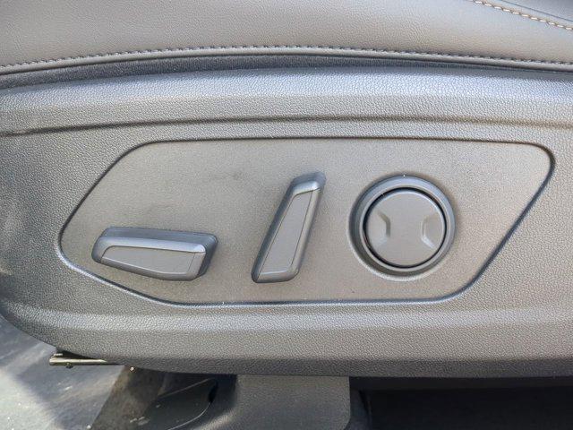 new 2025 Kia Sorento car, priced at $34,630