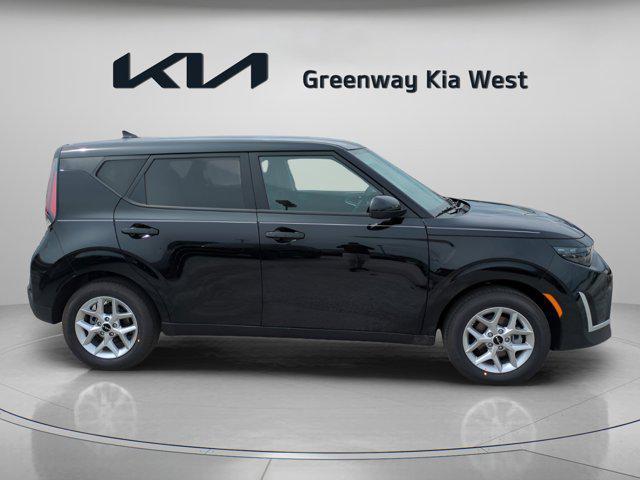 new 2025 Kia Soul car, priced at $22,345
