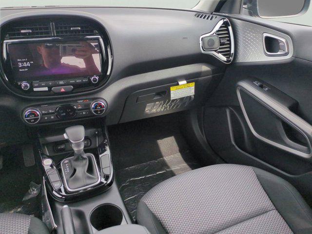 new 2025 Kia Soul car, priced at $22,345