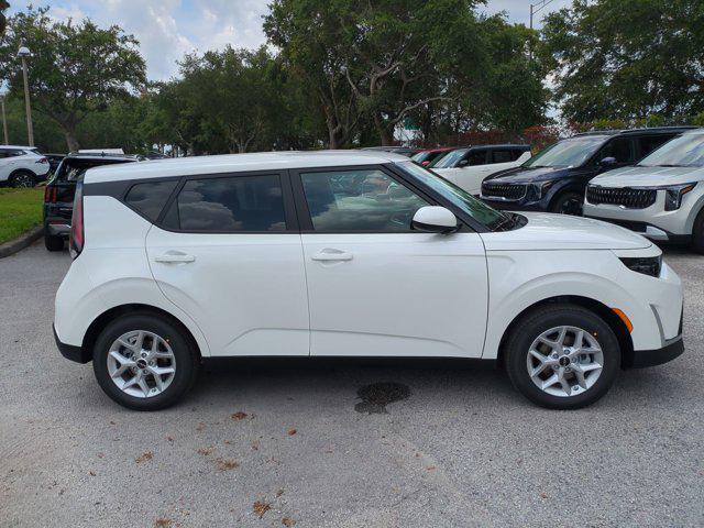 new 2025 Kia Soul car, priced at $20,300