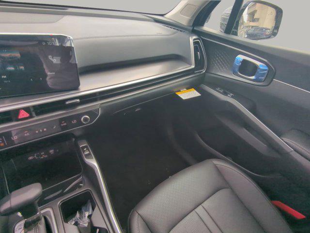 new 2025 Kia Sorento car, priced at $34,075