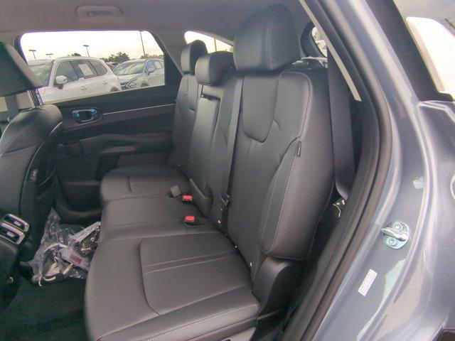 new 2025 Kia Sorento car, priced at $34,352