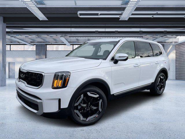 used 2024 Kia Telluride car, priced at $40,655