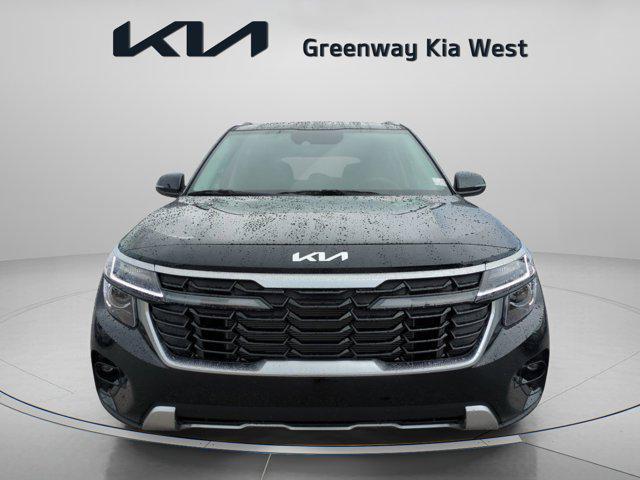 new 2025 Kia Seltos car, priced at $26,703