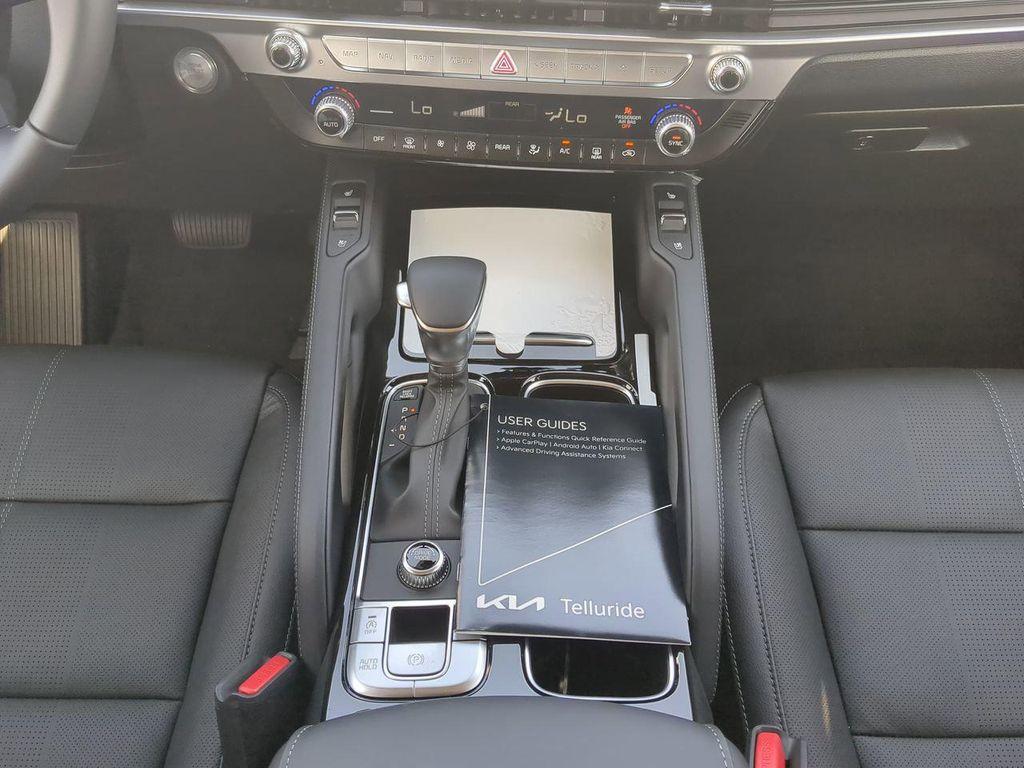 new 2025 Kia Telluride car, priced at $40,213