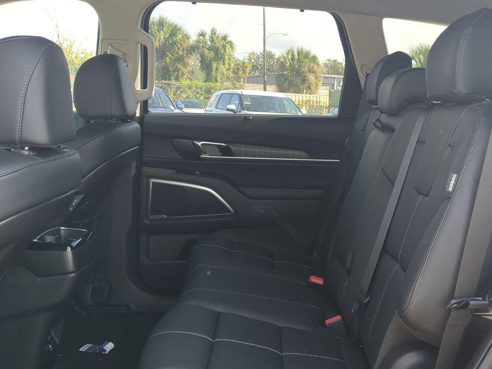 new 2025 Kia Telluride car, priced at $40,213