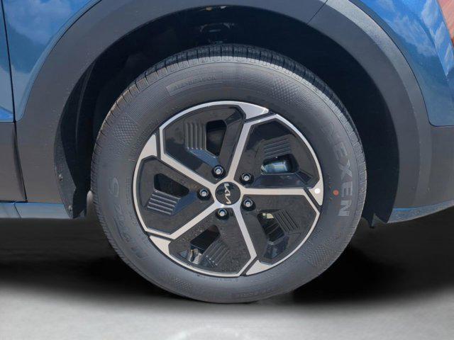 new 2025 Kia Niro car, priced at $28,224
