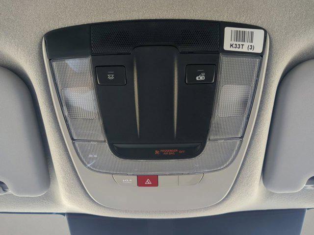 new 2025 Kia Niro car, priced at $28,224