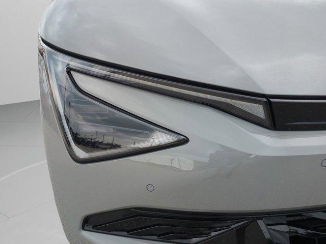 new 2025 Kia EV6 car, priced at $44,700