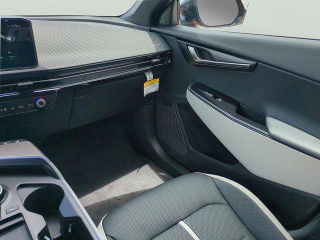 new 2025 Kia EV6 car, priced at $45,021