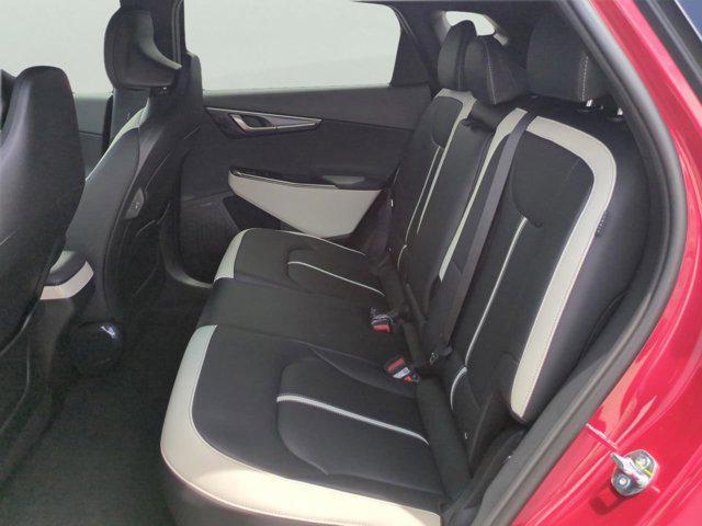 new 2025 Kia EV6 car, priced at $45,021