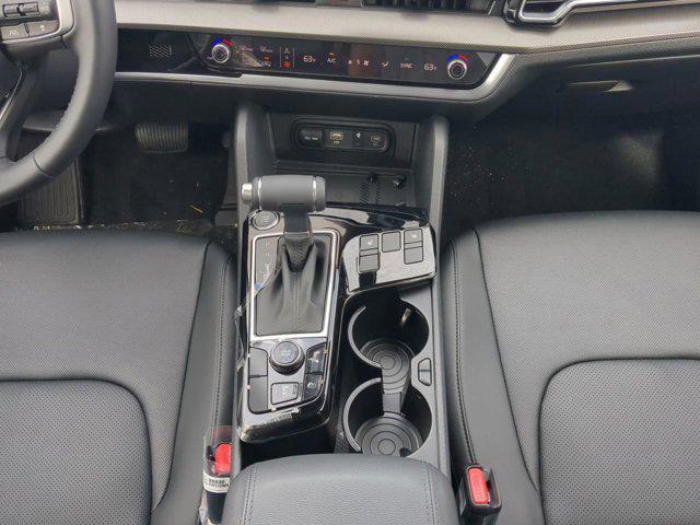 new 2025 Kia Sportage car, priced at $30,992