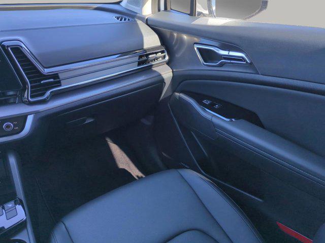 new 2025 Kia Sportage car, priced at $31,804