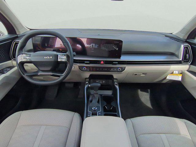new 2026 Kia Sorento car, priced at $41,135