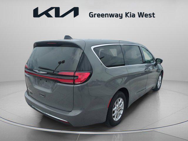 used 2023 Chrysler Pacifica car, priced at $22,895