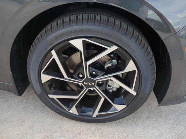 new 2025 Kia K5 car, priced at $33,871