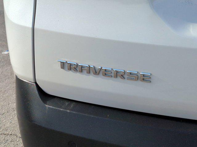 used 2021 Chevrolet Traverse car, priced at $23,600