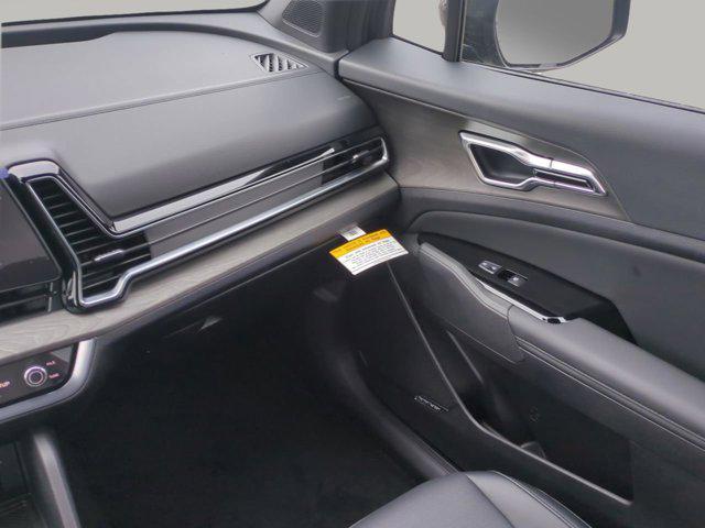 new 2025 Kia Sportage car, priced at $35,198