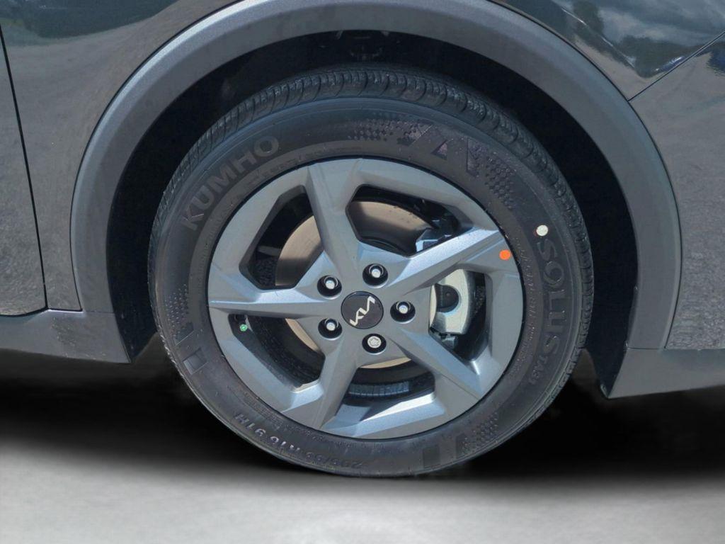 new 2025 Kia K4 car, priced at $22,804