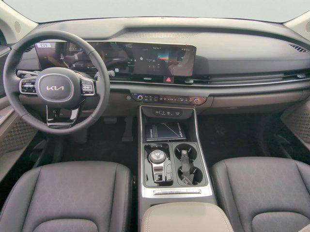 new 2026 Kia Carnival Hybrid car, priced at $41,299