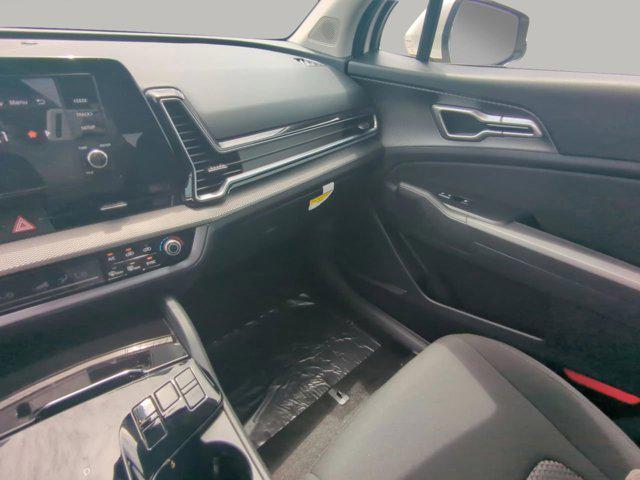 new 2025 Kia Sportage Hybrid car, priced at $28,071