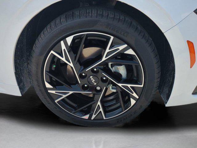 new 2025 Kia K5 car, priced at $29,220
