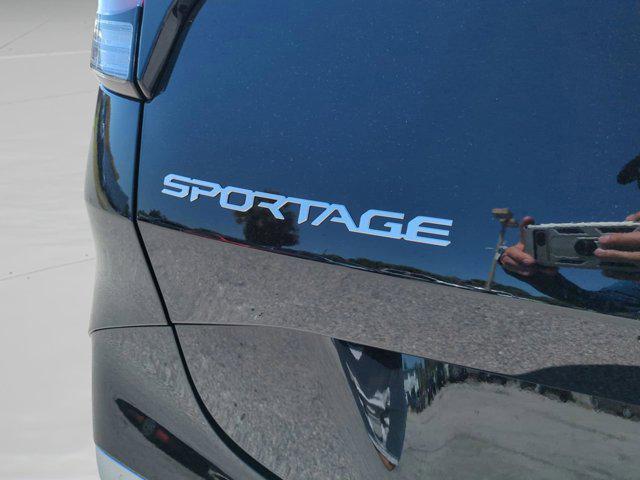 new 2025 Kia Sportage car, priced at $34,198