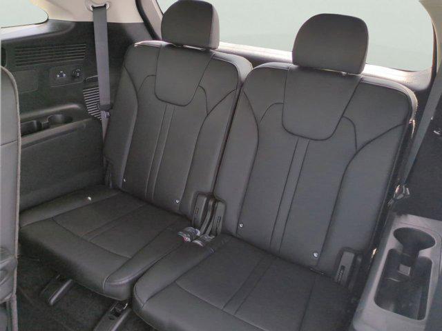 new 2025 Kia Sorento Hybrid car, priced at $39,477
