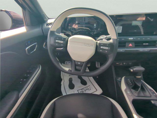 new 2025 Kia K4 car, priced at $27,527